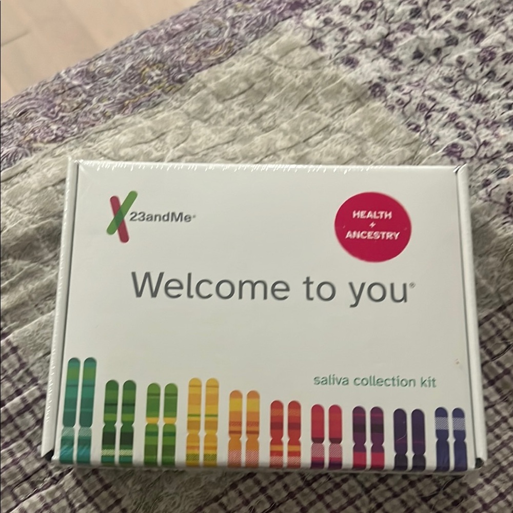 23andMe Saliva Collection Kit
